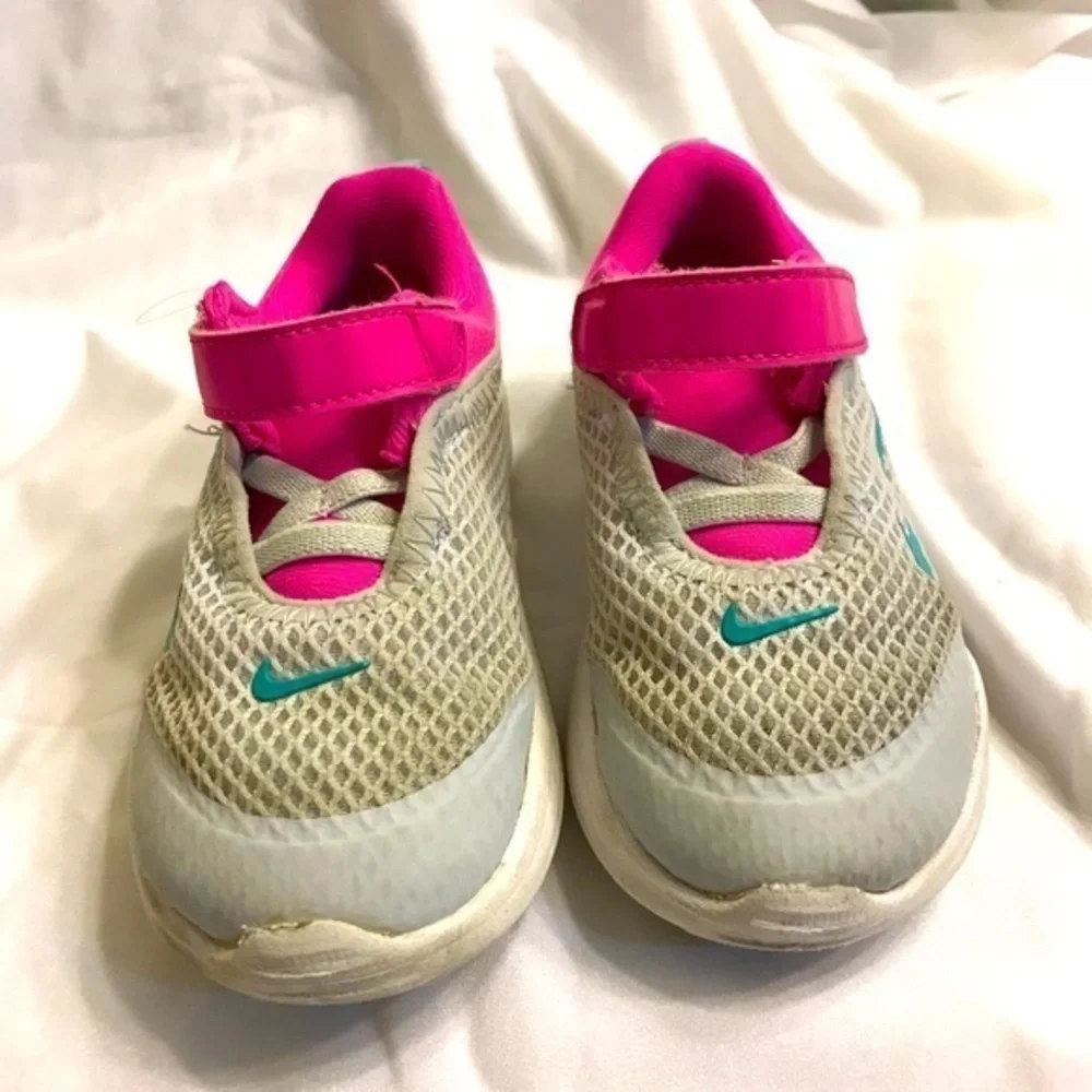 Nike Sneakers Shoes Little Girls-Size 7c